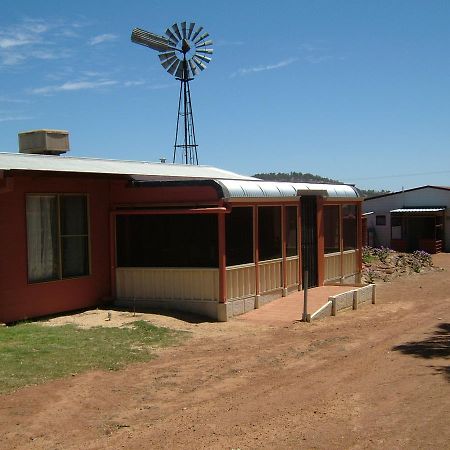 Bindoon'S Windmill Farm Villa Mooliabeenee Exterior photo